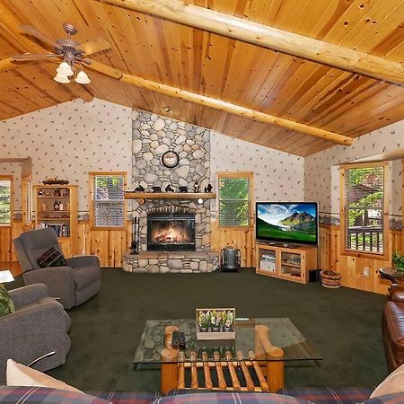 Teakwood - 3-Br Spa, Fire Pit, Quiet, Ac, Centrally Located Villa Big Bear Lake Kültér fotó