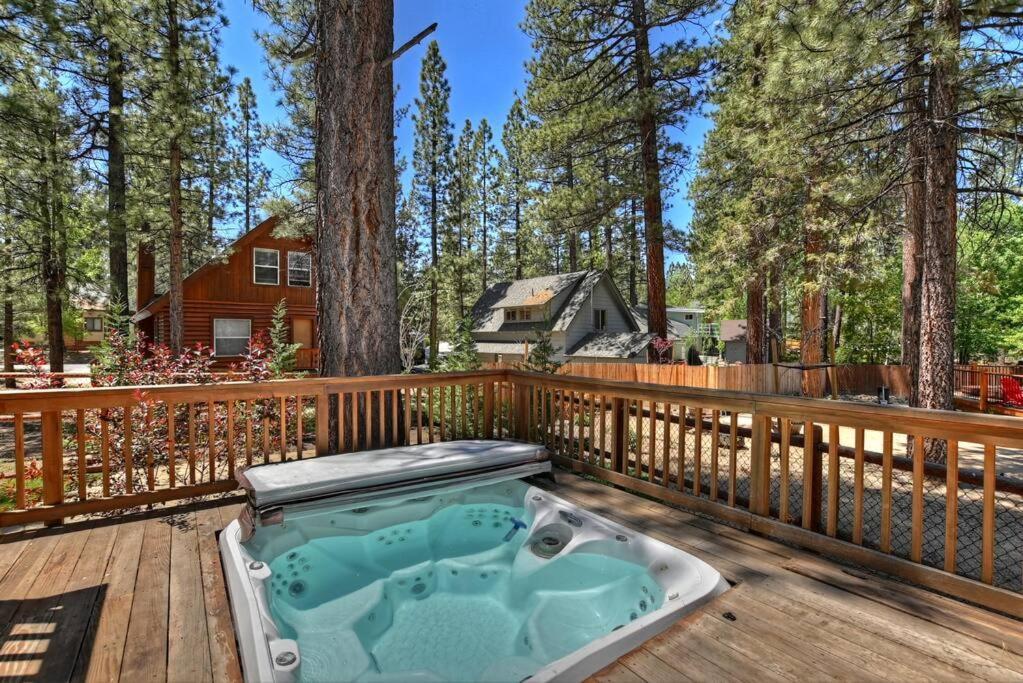 Teakwood - 3-Br Spa, Fire Pit, Quiet, Ac, Centrally Located Villa Big Bear Lake Kültér fotó