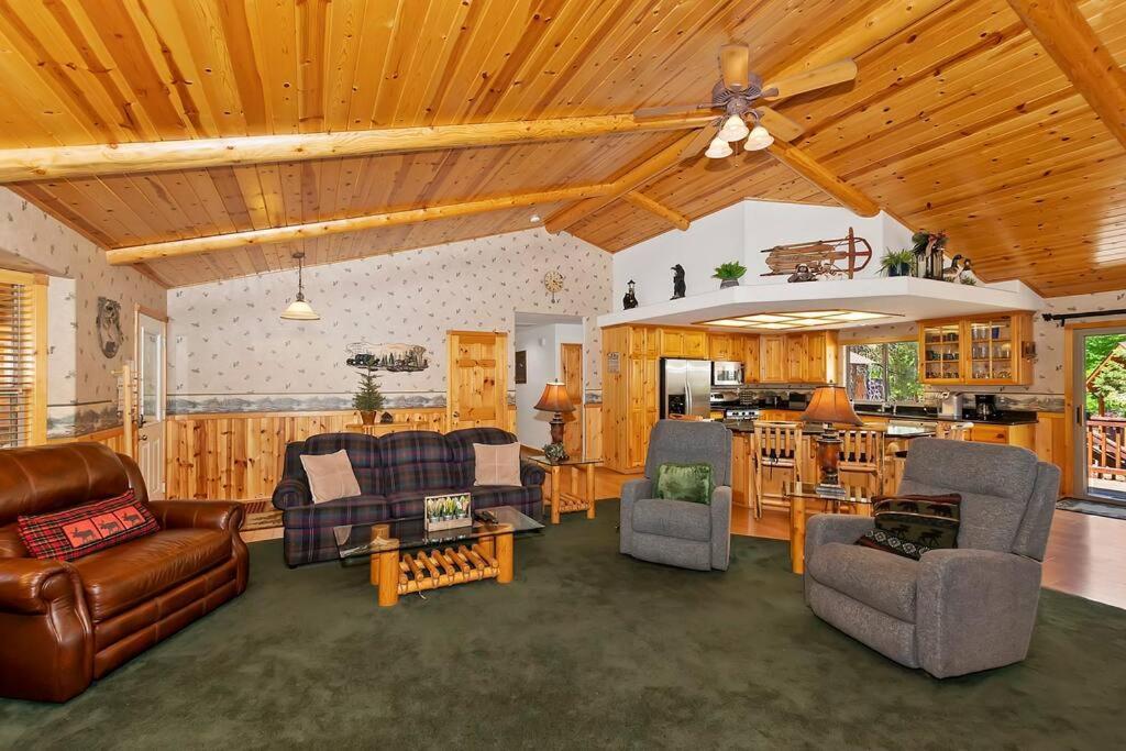 Teakwood - 3-Br Spa, Fire Pit, Quiet, Ac, Centrally Located Villa Big Bear Lake Kültér fotó